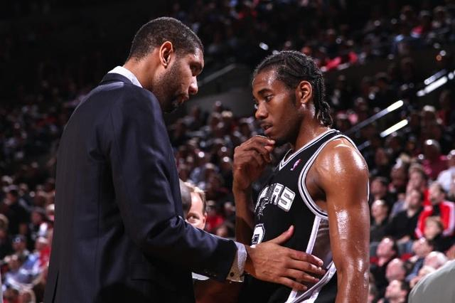 队报评法甲第14轮最佳阵：托万助朗斯登顶领衔，巴黎无人入选（队报评出法甲第14轮最佳阵容：托万领衔助朗斯登顶，巴黎零入选）