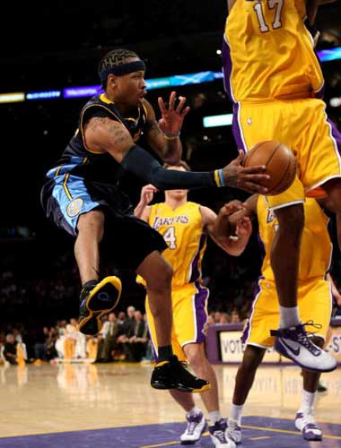 曝格伊遭巴萨拜仁猛抢 利物浦或选择在冬窗付钱买人（传巴萨、拜仁激烈争夺格伊，利物浦或在冬窗砸钱引援）