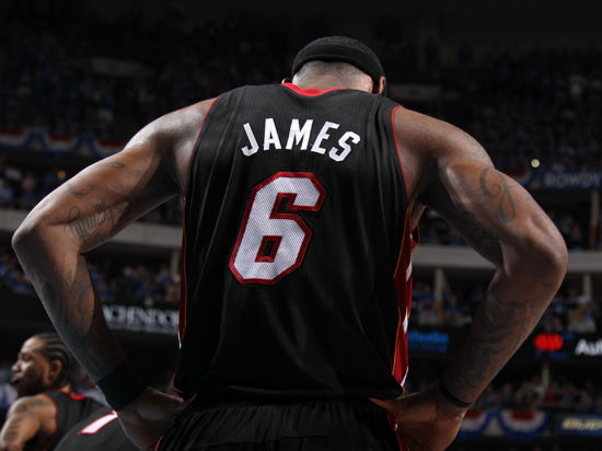 联赛杯进4强后阿森纳赛程压力山大，新年后40天内踢12场（闯入联赛杯四强，阿森纳赛程告急：新年后40天12战）