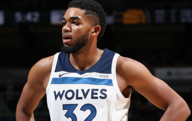 BBC：富勒姆近34次客战首胜伯恩利，终结74年尴尬纪录（BBC：富勒姆客场力克伯恩利，终结74年不胜魔咒，近34次客战首次取胜）