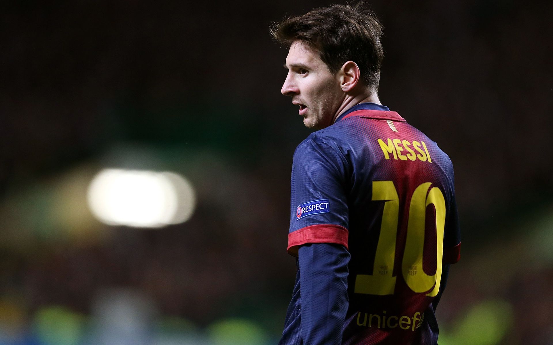 即将对决孙兴慜，穆勒调侃：以前在德甲常把他们打得落花流水（再战孙兴慜在即，穆勒打趣：在德甲我们常把他们踢得毫无还手之力）