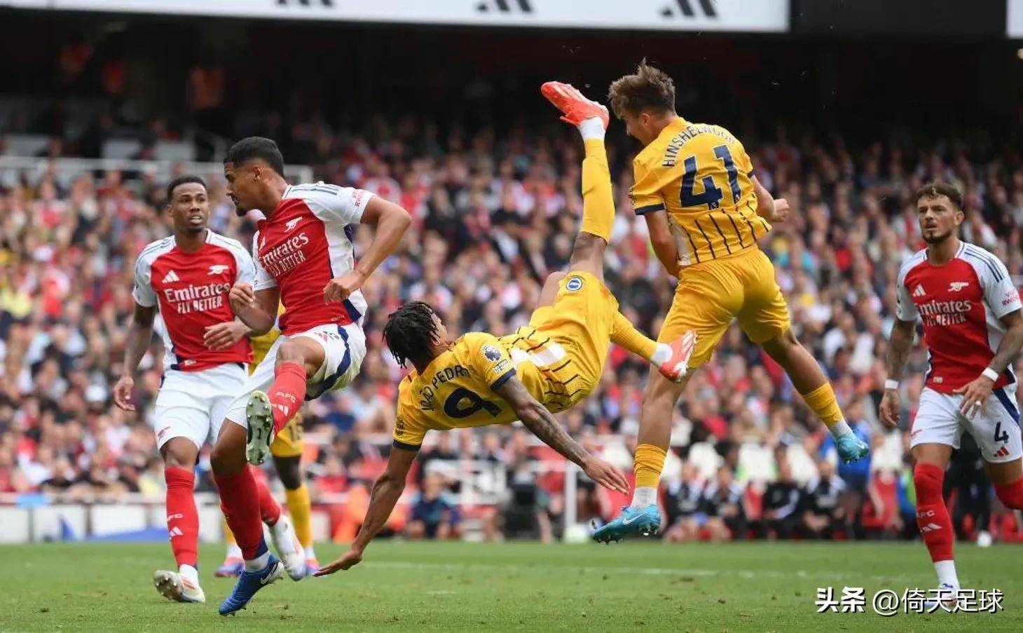 上海队成功完成了新赛季的定妆照，但他们在新赛季真能爆发吗？（上海队定妆照出炉，新赛季能否迎来真正的爆发？）