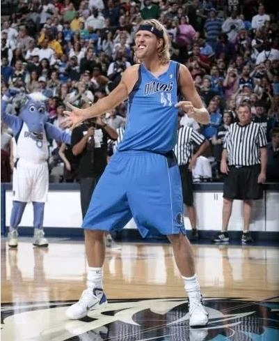 美记：字母哥对交易流言感到不适，很多传闻出自他的经纪人（美媒：字母哥对交易传闻感到不适，多数消息源自其经纪人）