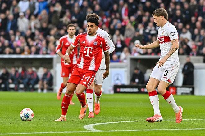 拜仁实现自然年德甲客场不败，为队史第三次（拜仁自然年德甲客场不败，队史第3次达成）