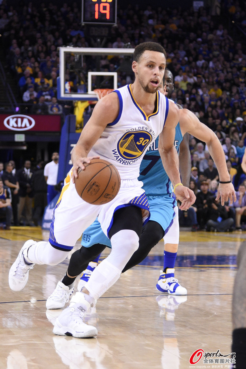 卡卢卢：很高兴看到布雷默回归；我感觉自己更像个领袖了（卡卢卢：布雷默归来令我欣喜，我自觉更具领袖担当）