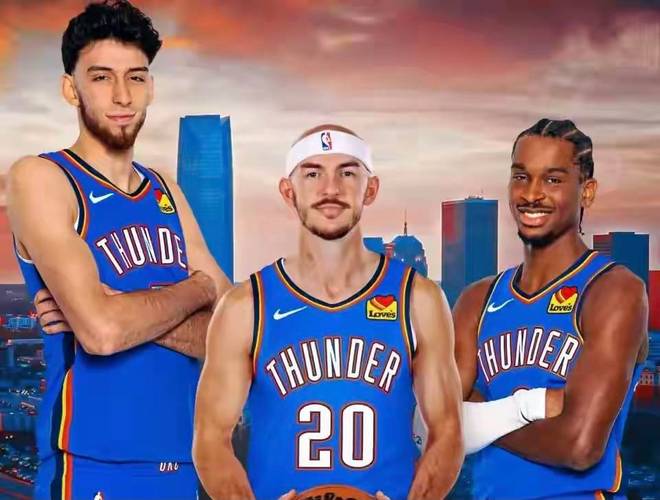 祖巴茨半场高效表现，展现全面实力（祖巴茨半场高效输出，尽显全能本色）