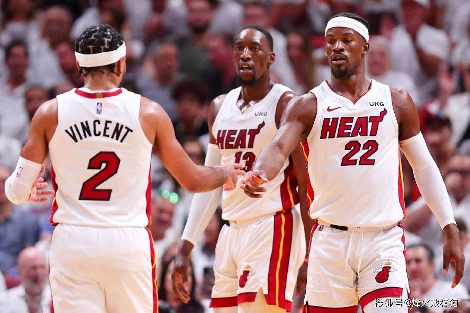 欧冠生死战!数据：曼城主场无惧皇马 或2-1小胜（欧冠生死局：数据看好曼城主场不惧皇马，或2-1险胜）