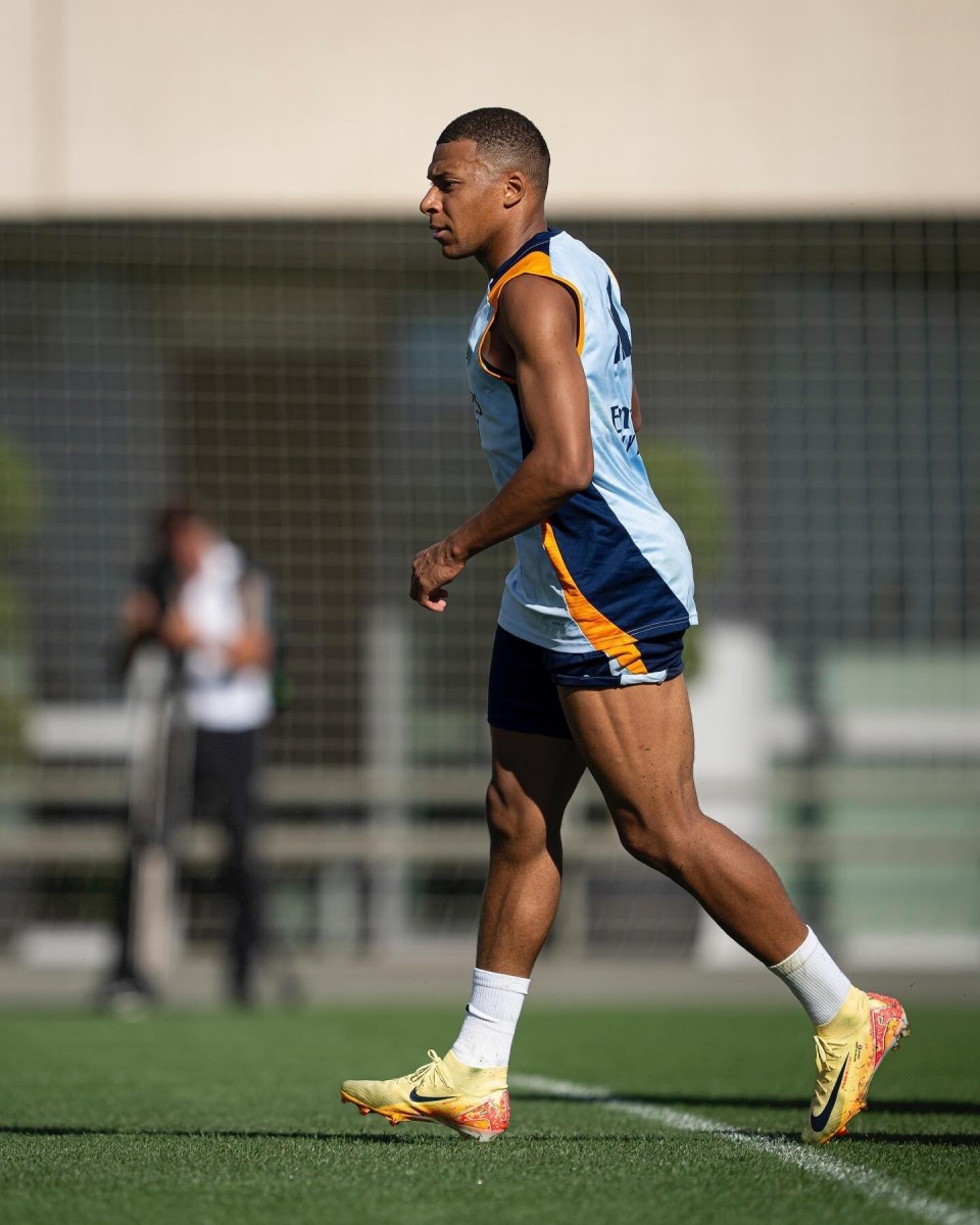 美加墨世界杯详细赛程公布 揭幕战北京时间6月12凌晨3时进行（2026美加墨世界杯赛程出炉：揭幕战北京时间6月12日凌晨3点开球）